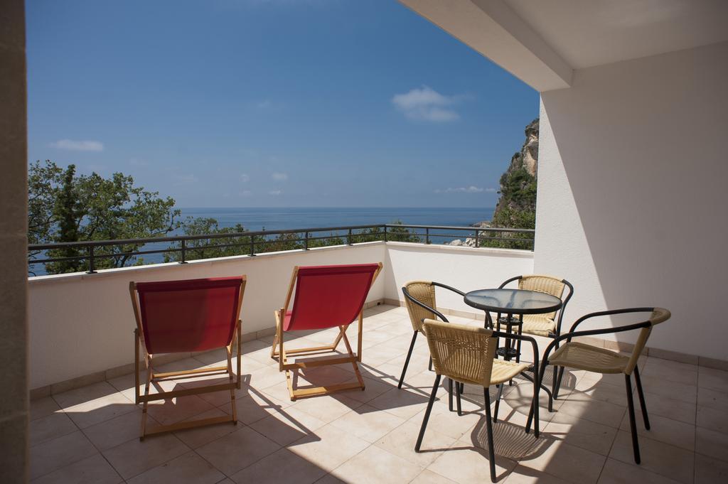 Apartments Villa Simonovic Petrovac Exterior foto